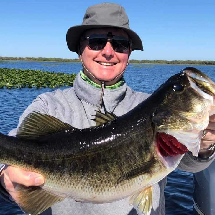 Two anglers fishing in FL with Captain Jonathan