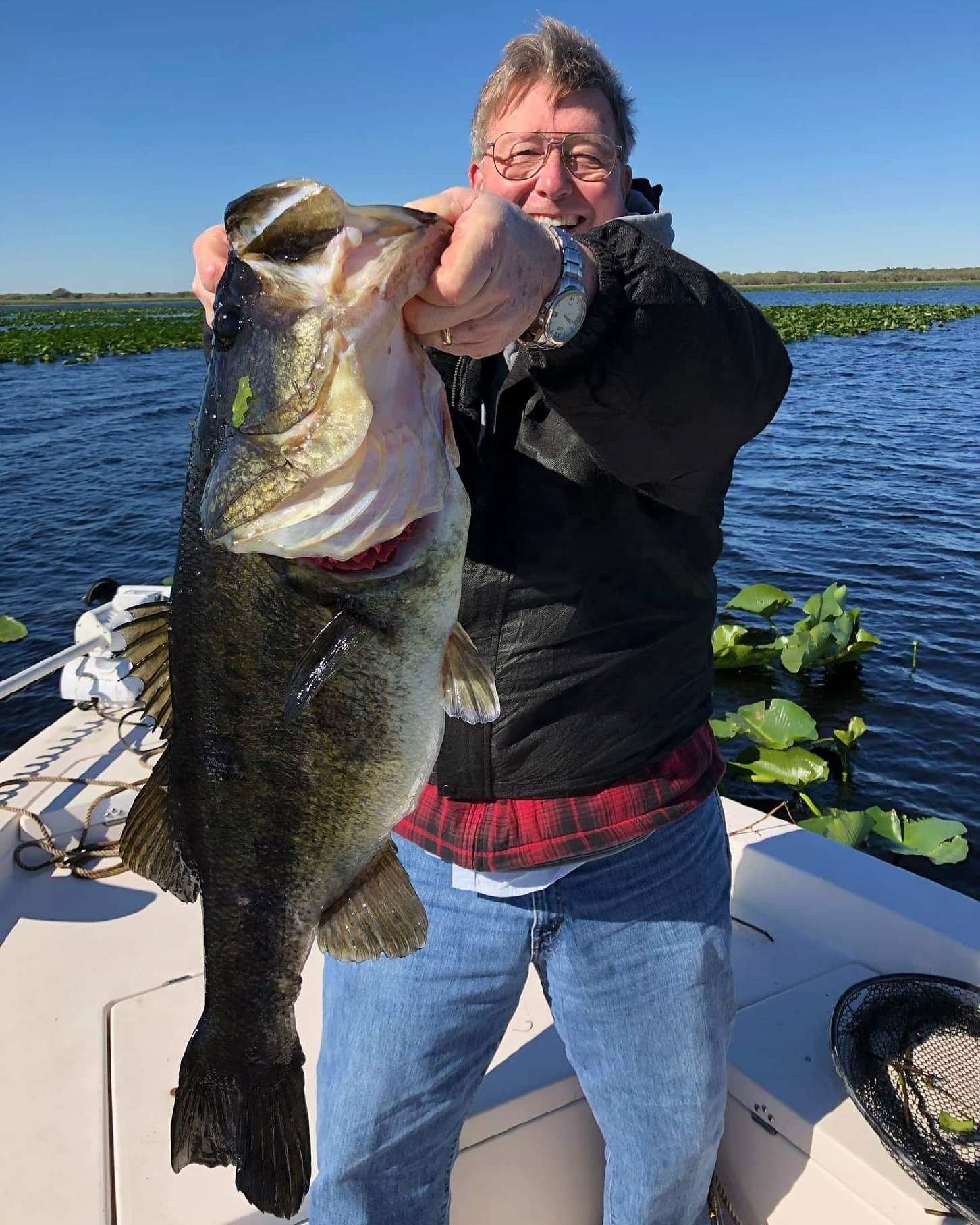 Angler lands a 32-inch fish in Kissimmee